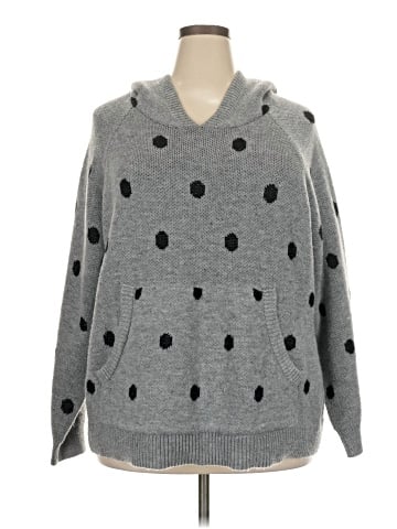 BLOOMCHIC Pullover Sweater (view 1)