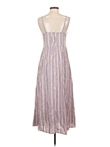 Old Navy Casual Dress (view 2)