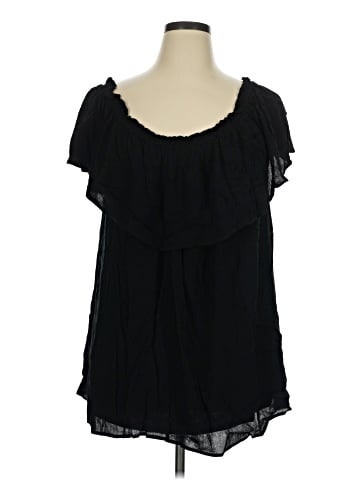 Daisy Fuentes Short Sleeve Blouse (view 1)