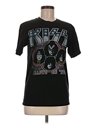 Kiss Short Sleeve T-Shirt (view 1)