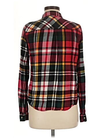 Maurices Long Sleeve Button-Down Shirt (view 2)