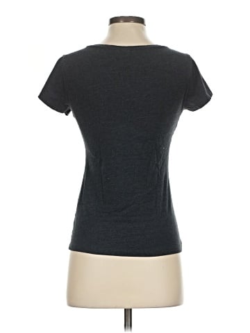 H&M Short Sleeve T-Shirt (view 2)