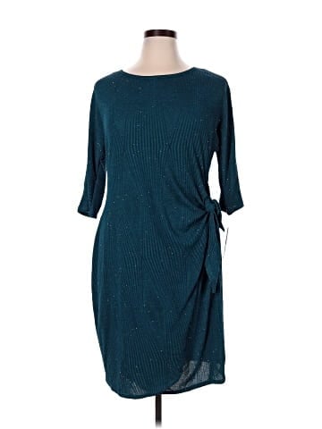 Signature by Robbie Bee Casual Dress (view 1)