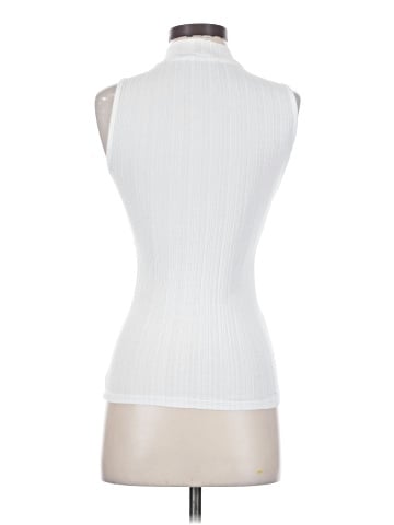Vince. Sleeveless T-Shirt (view 2)