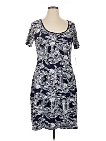 Signature by Robbie Bee Casual Dress (view 1)