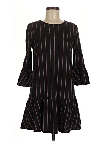 Slate & Willow Casual Dress (view 1)