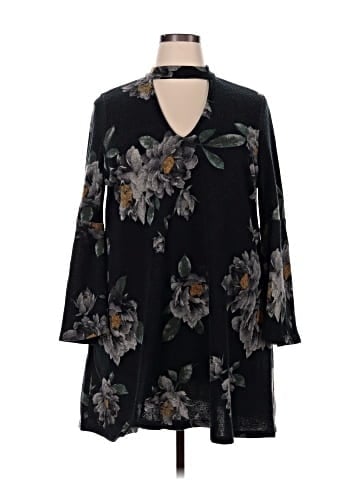 Charlotte Russe Cardigan (view 1)
