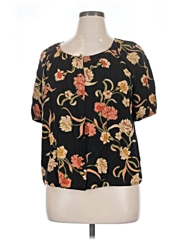 DR2 Short Sleeve Blouse (view 1)