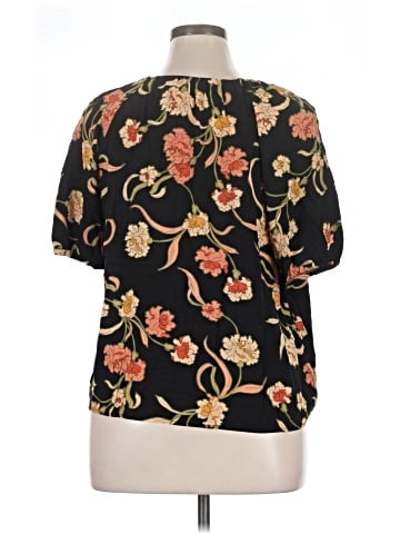 DR2 Short Sleeve Blouse (view 2)