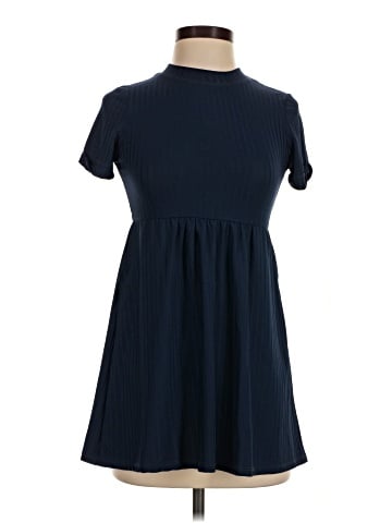 Evsie Casual Dress (view 1)