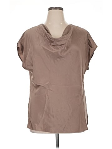 St. John Short Sleeve Silk Top (view 1)