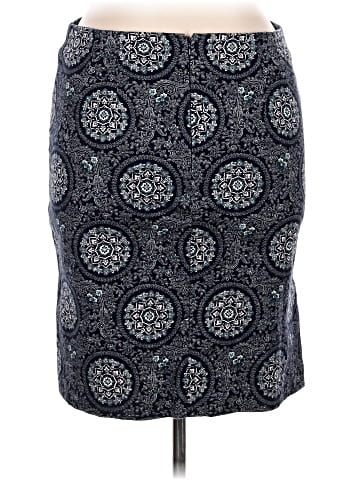 Ann Taylor LOFT Outlet Casual Skirt (view 2)
