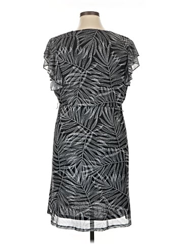 Sunny Leigh Casual Dress (view 2)