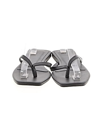 Gap Flip Flops (view 2)