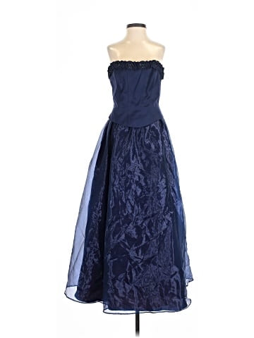 Roberta Cocktail Dress (view 1)