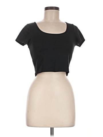 Gilly Hicks Short Sleeve T-Shirt (view 1)