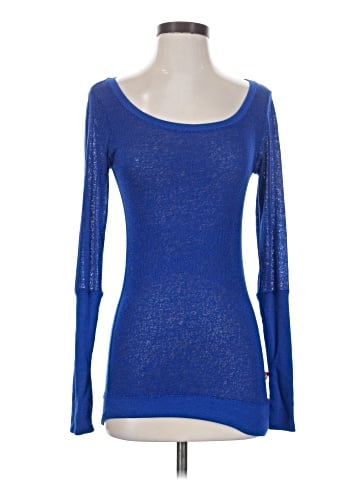 Nike Long Sleeve Top (view 1)
