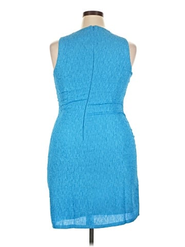 Donna Morgan Cocktail Dress (view 2)