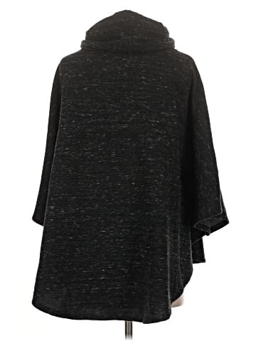 Gibson Poncho (view 2)