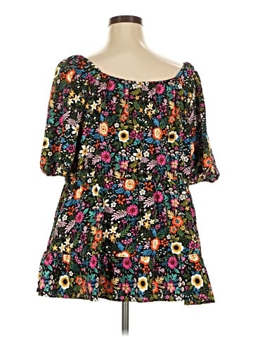 BLOOMCHIC Short Sleeve Blouse (view 2)