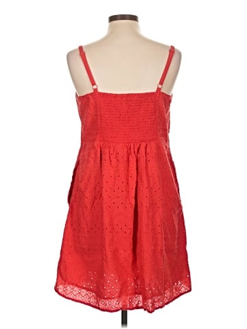 Old Navy Casual Dress (view 2)