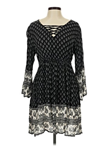 Mudd Casual Dress (view 1)