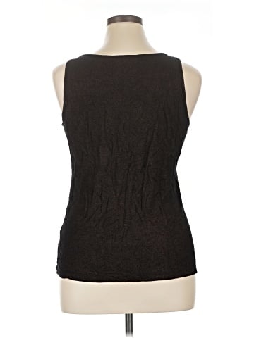 Jennifer Lopez Sleeveless Top (view 2)