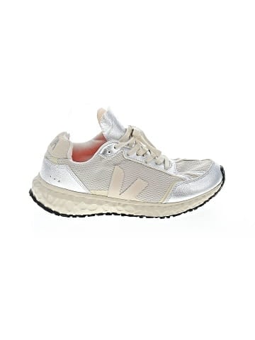 VEJA Sneakers (view 1)