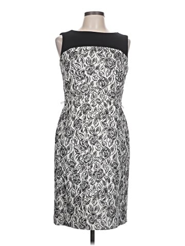 Classiques Entier Cocktail Dress (view 1)