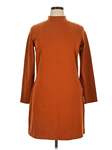 Everlane Casual Dress (view 1)