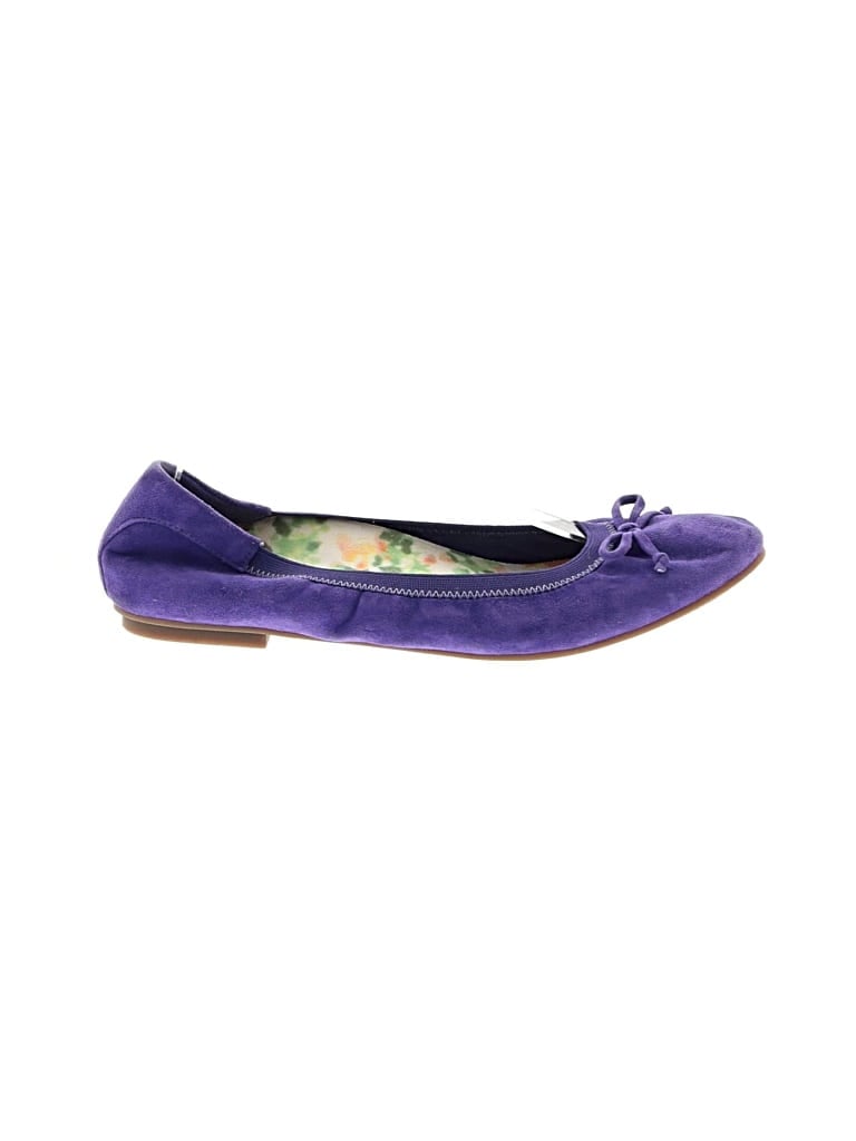 Pre-owned Vionic Flats In Purple