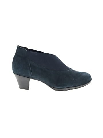 Munro American Ankle Boots (view 1)