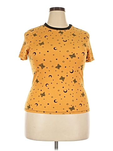 No Boundaries Short Sleeve T-Shirt (view 1)