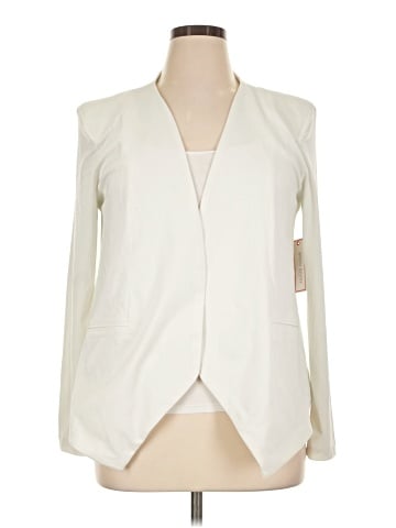 Bisou Bisou Blazer (view 1)