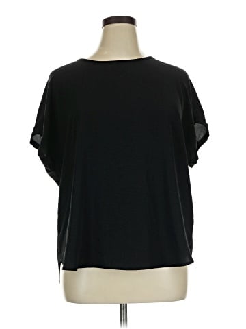 Maurices Short Sleeve Top (view 1)