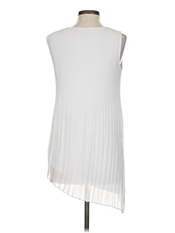 Sunny Leigh Sleeveless Blouse (view 2)