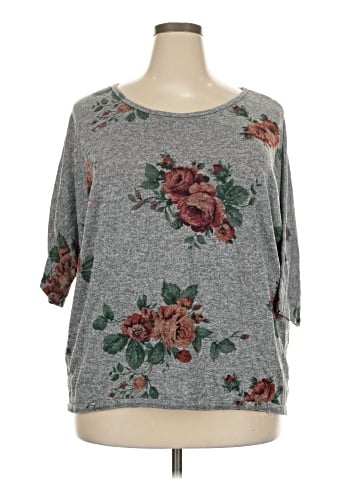 Bobbie Brooks Pullover Sweater (view 1)