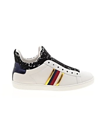 Gucci Sneakers (view 1)