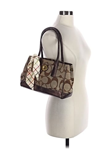 Coach Shoulder Bag (view 2)