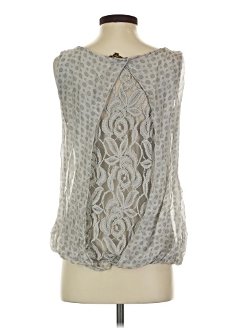 Piazza Roma Sleeveless Blouse (view 2)