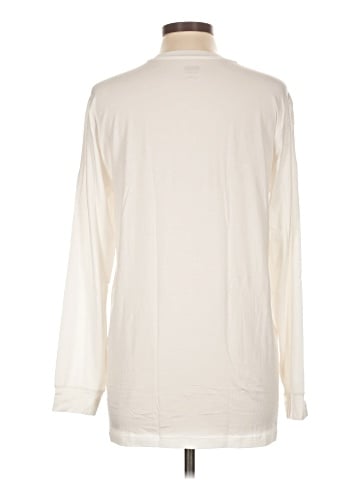 HEATTECH Long Sleeve T-Shirt (view 2)