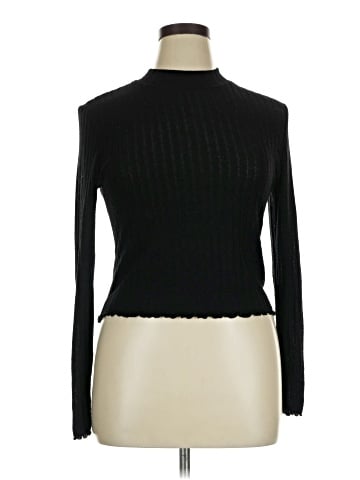 Candie's Long Sleeve Top (view 1)