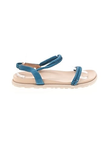 C. Wonder Sandals (view 1)