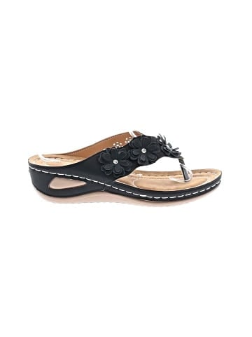 Unbranded Wedges (view 1)