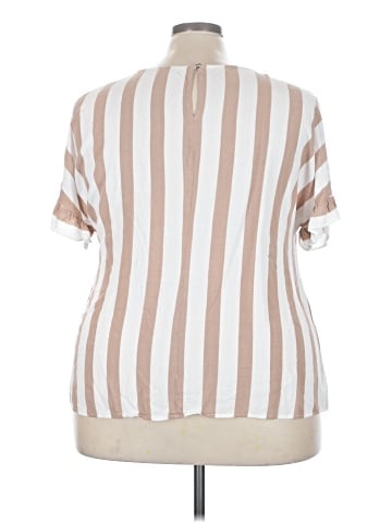 Avenue Short Sleeve Blouse (view 2)