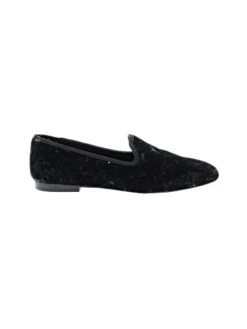 Zara Flats (view 1)