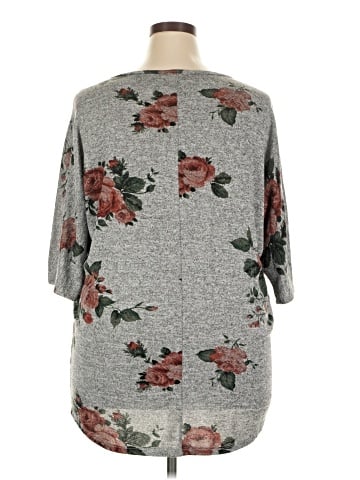 Bobbie Brooks 3/4 Sleeve Top (view 2)