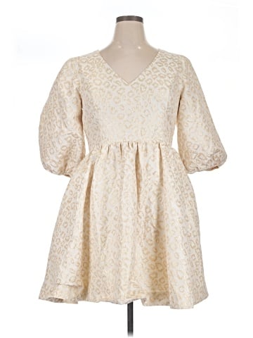 Lilly Pulitzer Casual Dress (view 1)