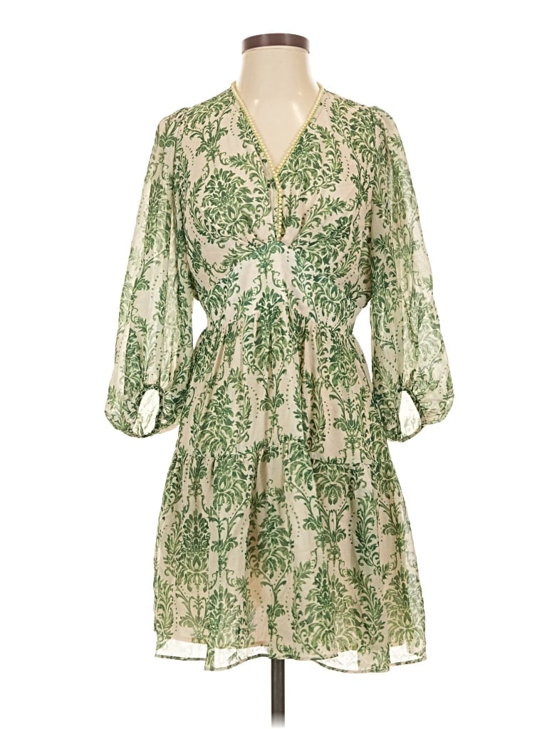 Pre-owned Opt Casual Dress In Green