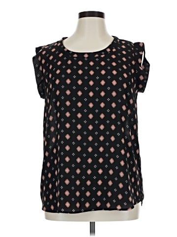 Pleione Short Sleeve Blouse (view 1)